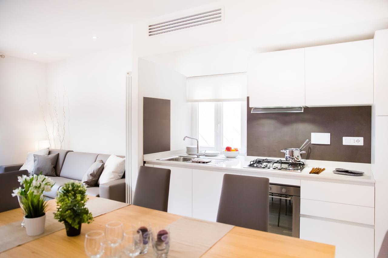 Rent In Rome Valentino's luxury Apartment Appartamento *